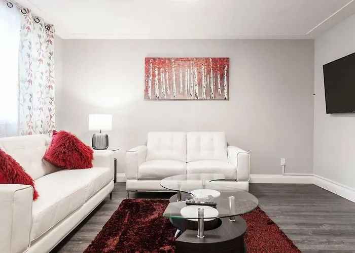 Entire 2 Bedroom Apartment Uptown Waterloo - E1